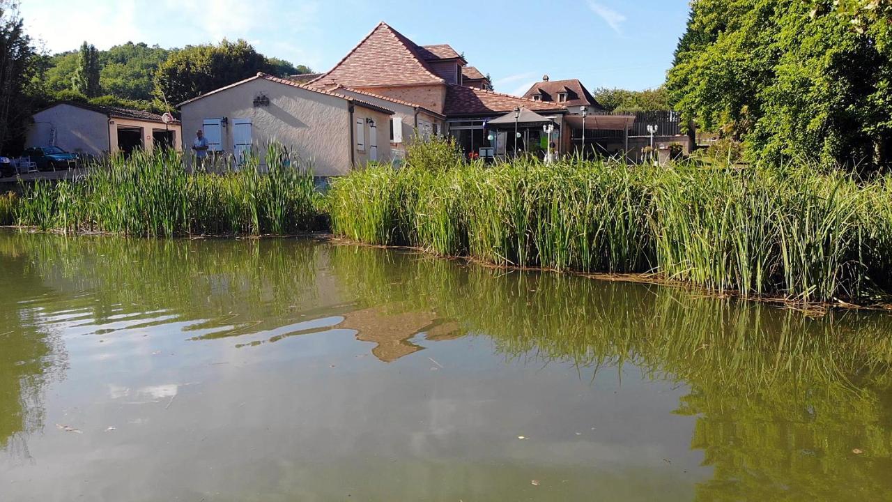 Le Domaine de L'étang de Sandanet Issac Exterior foto